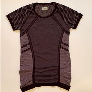Athleta Speedlight Tee